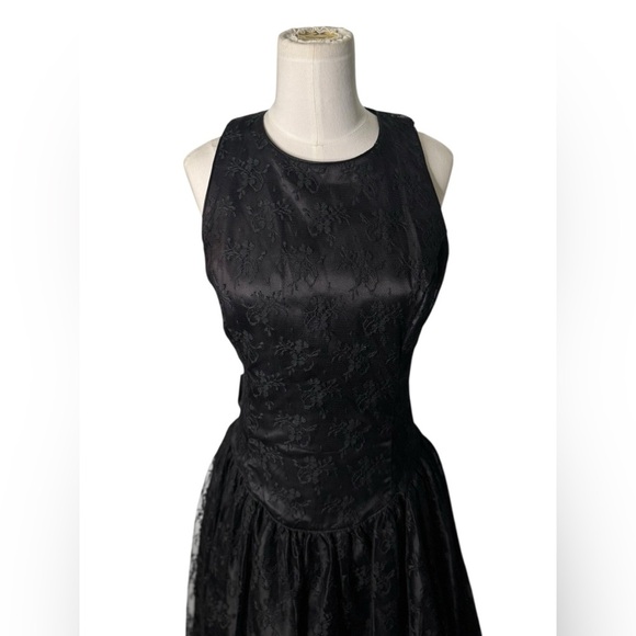 Gunne Sax Black Lace Vintage  Midi Open back Dress with bow - Picture 9 of 12